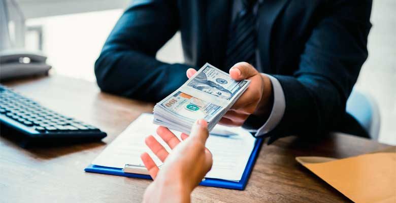 ¿Conviene pedir un préstamo personal para pagar deudas? Pros, contras y alternativas